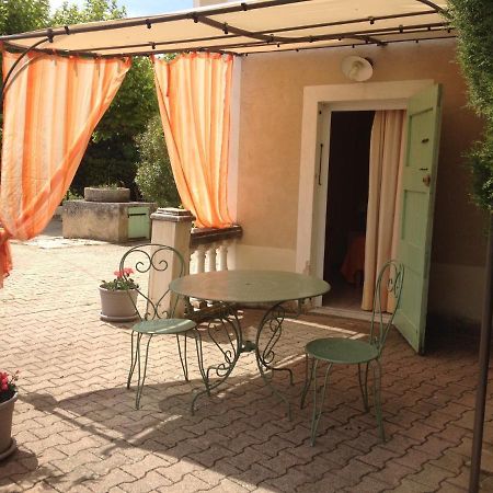 Mas La Cigaliere Bed & Breakfast Venasque Luaran gambar