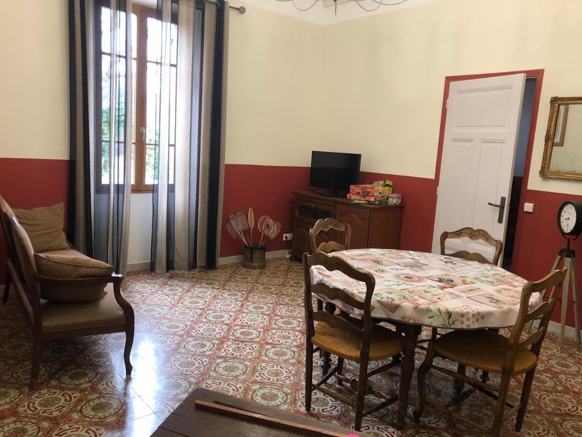 Mas La Cigaliere Bed & Breakfast Venasque Luaran gambar
